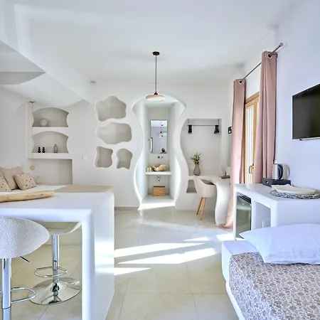 Apartment Rocaia Mini Naousa (Paros)