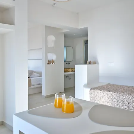 Rocaia Mini Naousa (Paros)