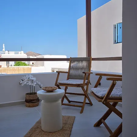 Rocaia Mini * Naousa (Paros)