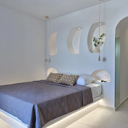Rocaia Mini Apartment Naousa (Paros)