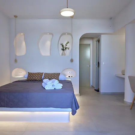 Apartment Rocaia Mini Naousa (Paros)