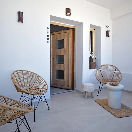 Apartment Rocaia Mini Naousa (Paros)