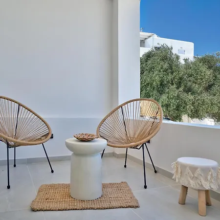 Apartment Rocaia Mini Naousa (Paros)
